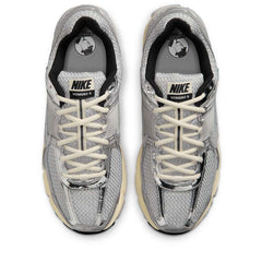 Nike Zoom Vomero 5 - Grey Fog/Chrome