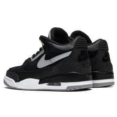 Air Jordan 3 Retro TH/SP - Black/Cement Grey/Metallic Gold/White