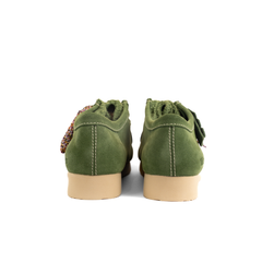 CLARKS WALLABEE - GREEN SUEDE
