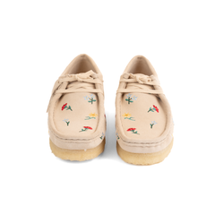 CLARKS WALLABEE - TAUPE EMBROIDERY