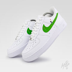 Putting Swoosh - Nike Air Force 1 Custom