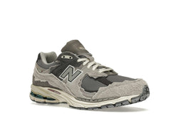 New Balance 2002R Protection Pack Rain Cloud: Retro Sneaker with Modern Comfort