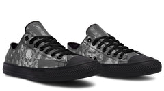 Cross Bumbbell Skull Lowtop Sneaker