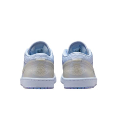 Jordan 1 Low SE Ghost Pearlized Quilt (W)