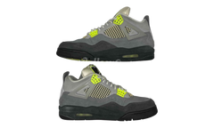 Jordan 4 Retro SE 95 Neon (PreOwned)