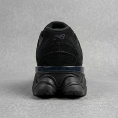 New Balance 9060 Triple Black