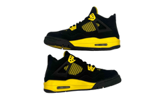 Jordan 4 Retro Thunder (2023)(Preowned)(GS)
