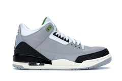 Jordan 3 Retro Chlorophyll 136064-006 Light Smoke Grey/Chlorophyll-Black-White Sneakers