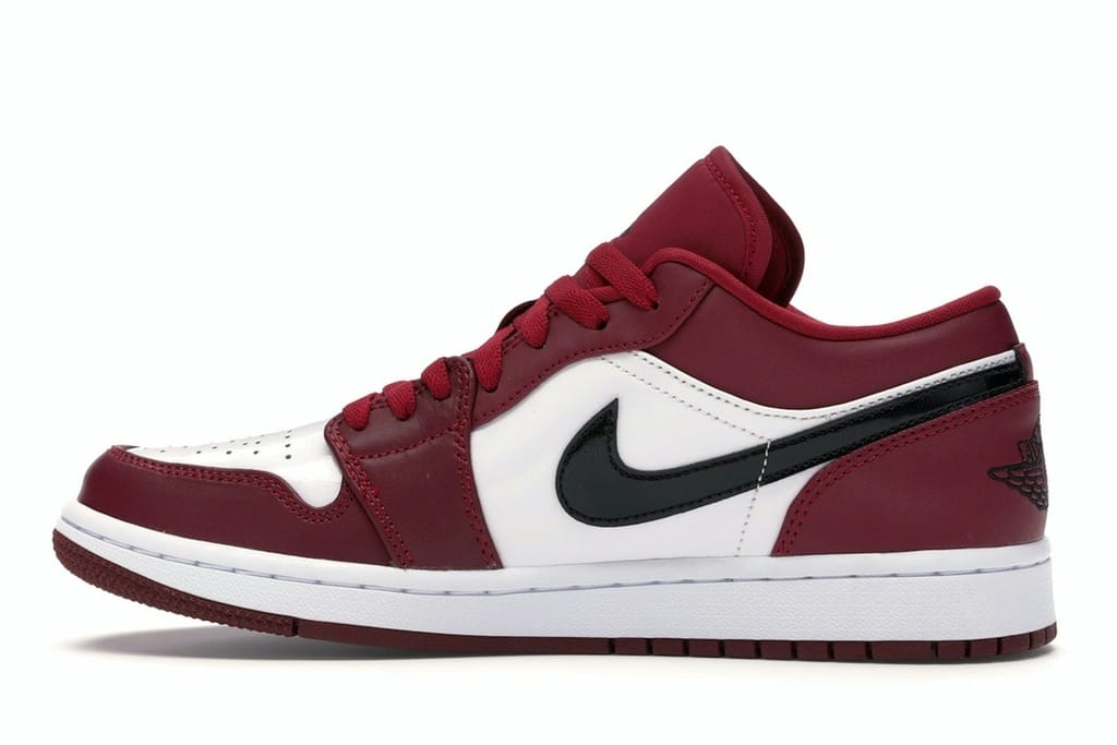 Jordan 1 Low Noble Red 553558-602 Sneakers