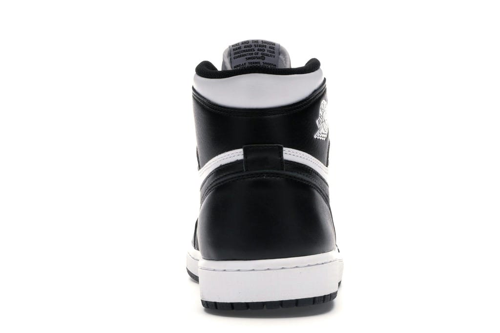 Air Jordan 1 Retro Black White 2014 (555088-010)