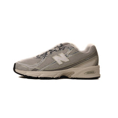 New Balance 740 - Grey