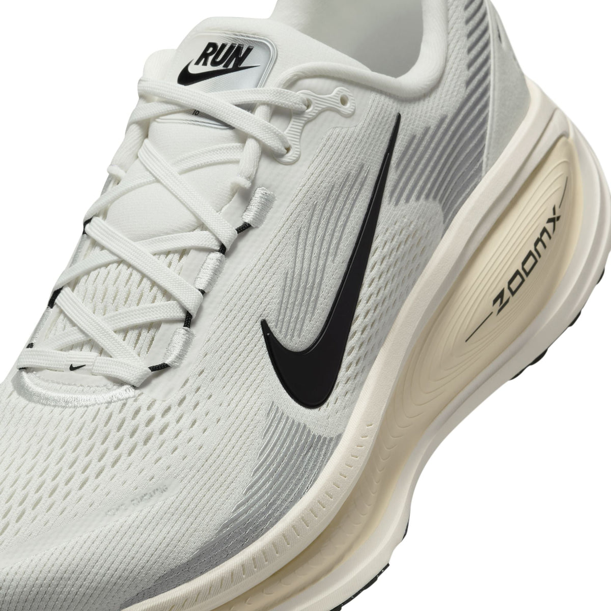 NIKE VOMERO 18 - SUMMIT WHITE