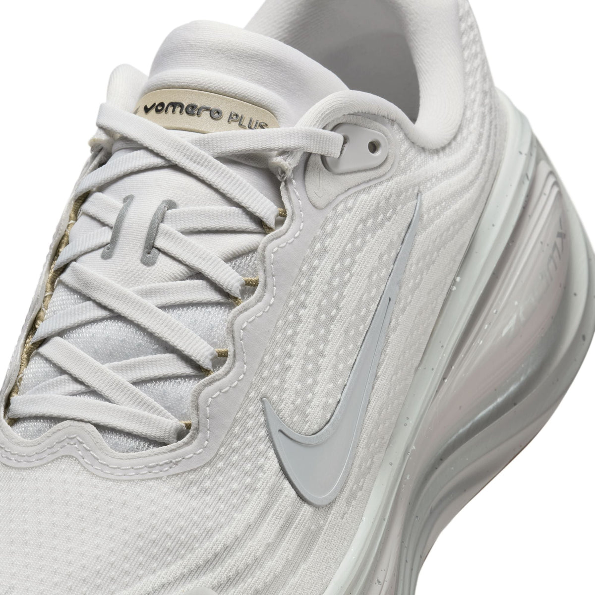NIKE VOMERO PLUS SPECKEL - VAST GREY