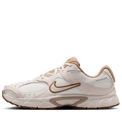 Nike V5 RNR - Sail/Light British Tan