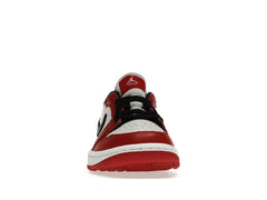 Jordan 1 Retro Low Golf Chicago – Classic Style Meets Modern Performance