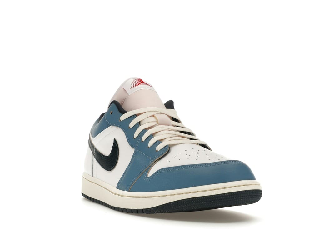 Jordan 1 Low SE Armory Navy HM3711-144 White/Navy Blue Sneakers