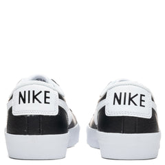 Blazer Low '77 (GS) - Black/White