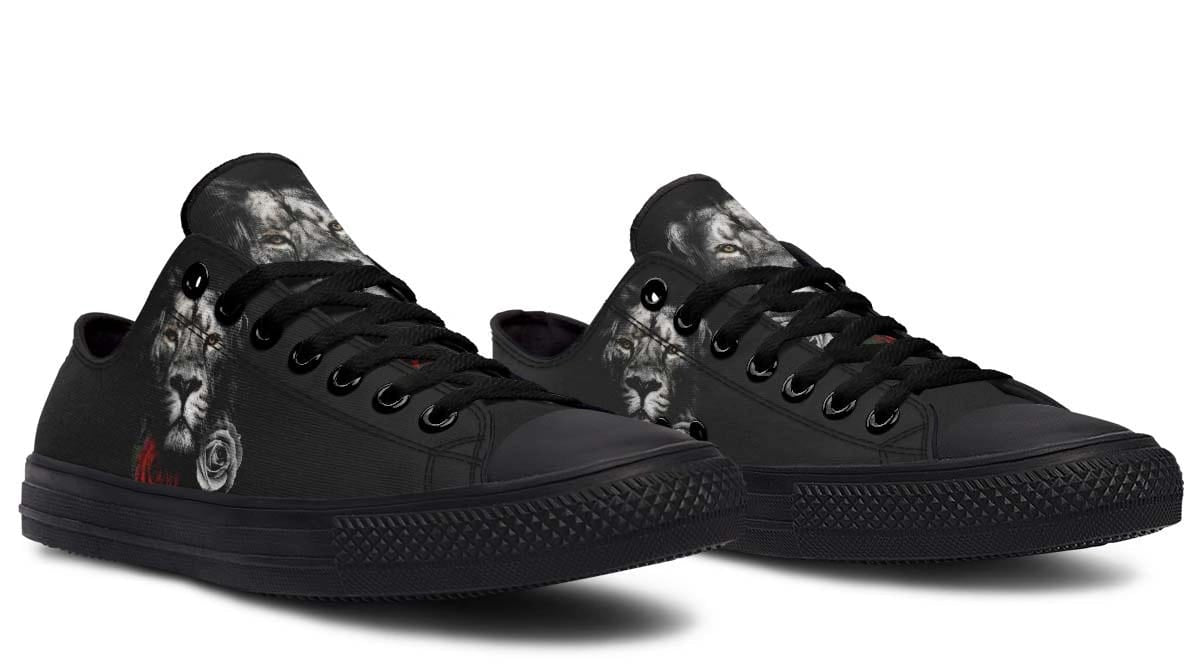 Lion and Rose Black Lowtop Sneaker