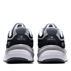 Women's New Balance Made in USA 990v6 - Black
