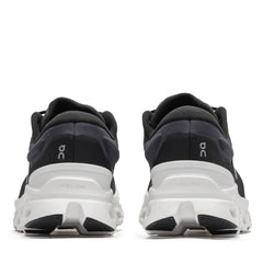Women's On Cloudstratus 3 - Black/Frost