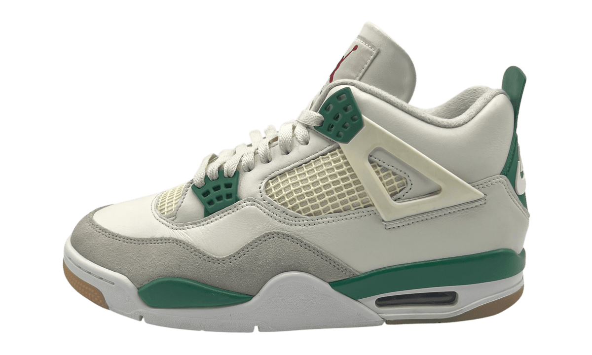 Jordan 4 Retro SB "Pine Green" (PreOwned)