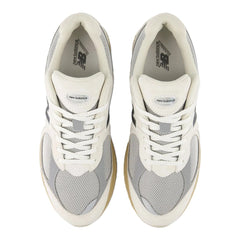 New Balance 2002R Linen Rain Cloud