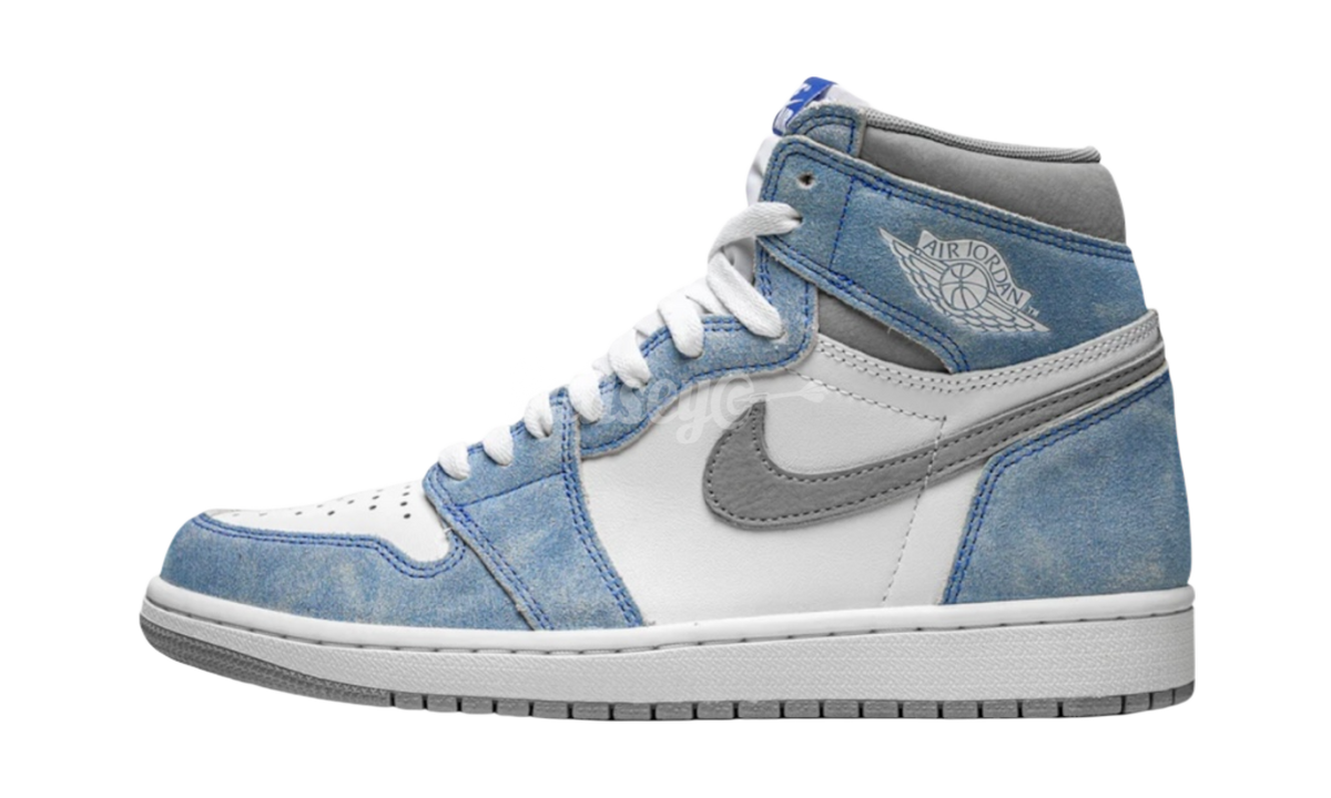 Jordan 1 Retro High OG Hyper Royal