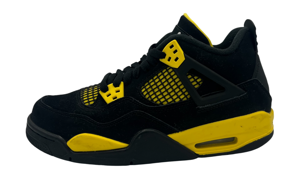Jordan 4 Retro Thunder (2023)(Preowned)(GS)